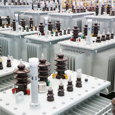 100kVA 750kVA Elektryczny MV HV Olejowy Elektryczny Transformator W górę i w dół 12.5kV 13.8kV/415V